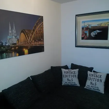 Robert's Rent A * Köln